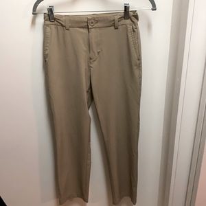 Vineyard Vines, Boys Breaker Performance pants.